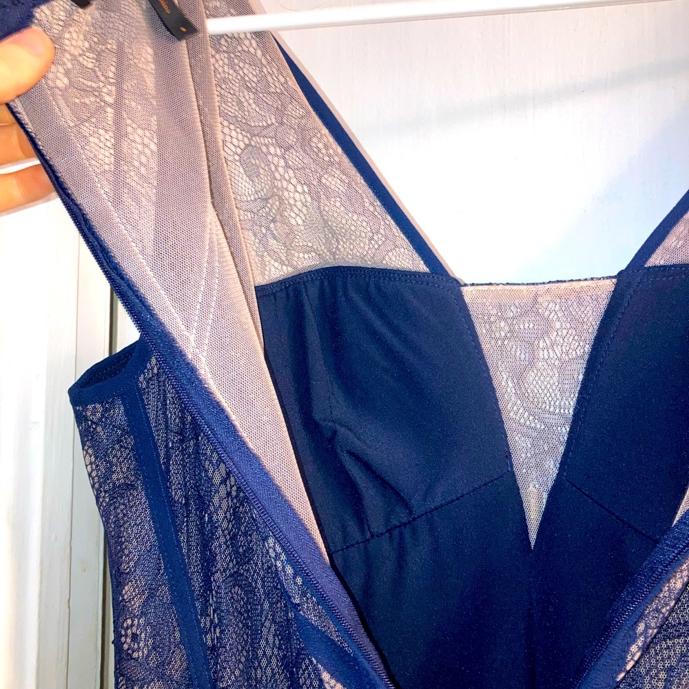 BCBG event dress size 8 - Picture 5 of 5